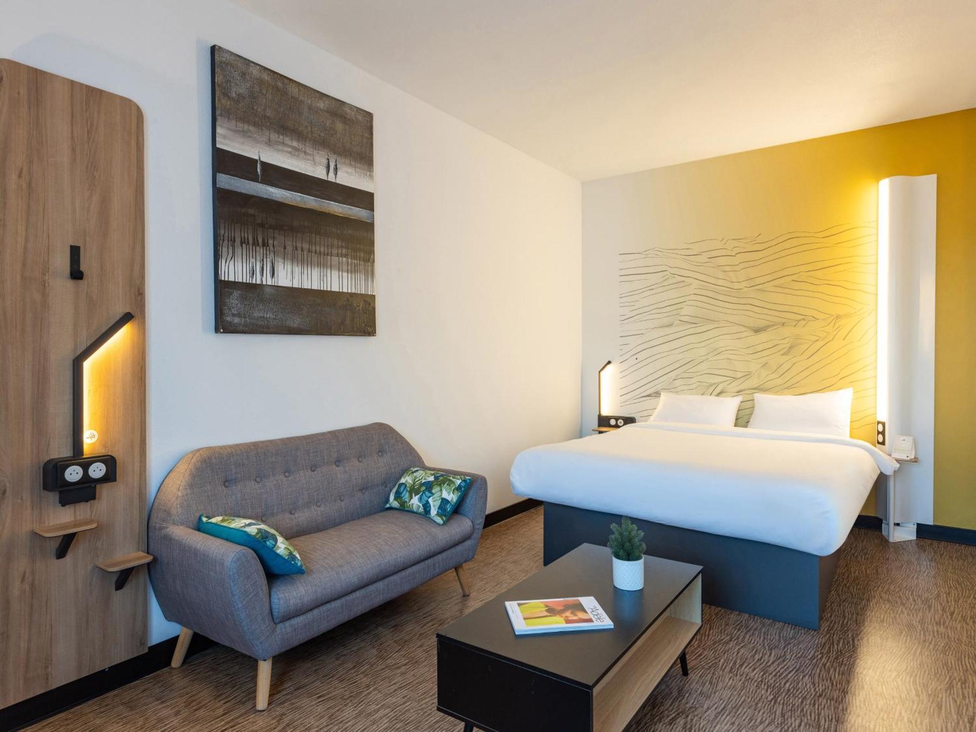 B&B Hotel Rennes Parc Expo Aeroport Bruz Zewnętrze zdjęcie